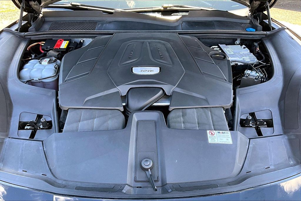 2019 Porsche Cayenne Base OR