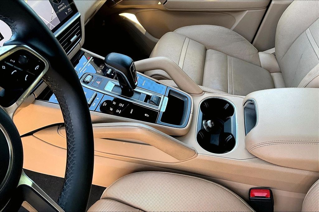 2019 Porsche Cayenne Base OR