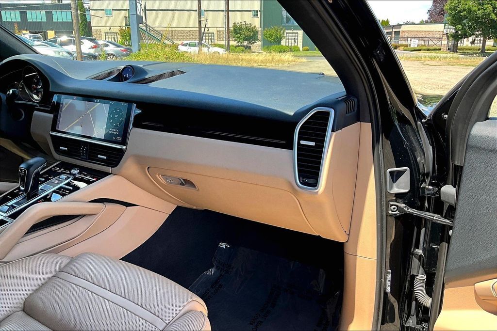 2019 Porsche Cayenne Base OR