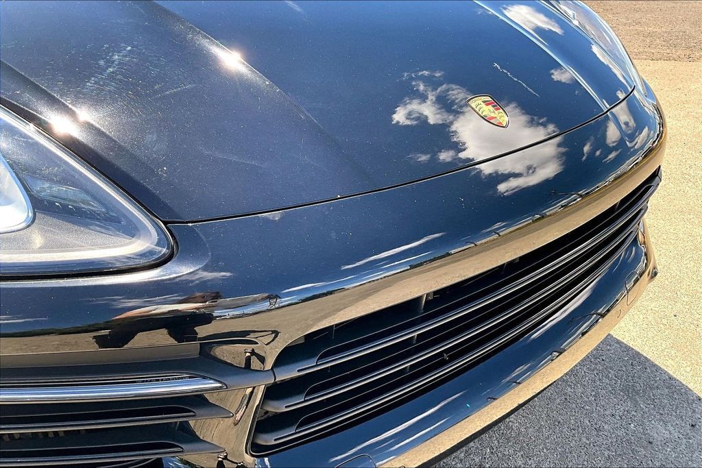 2019 Porsche Cayenne Base OR