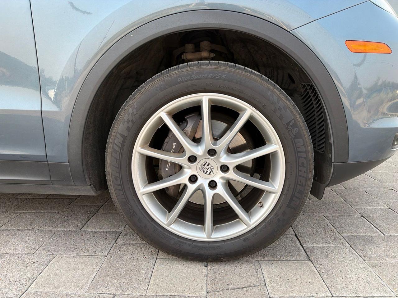 2019 Porsche Cayenne Base Bend OR