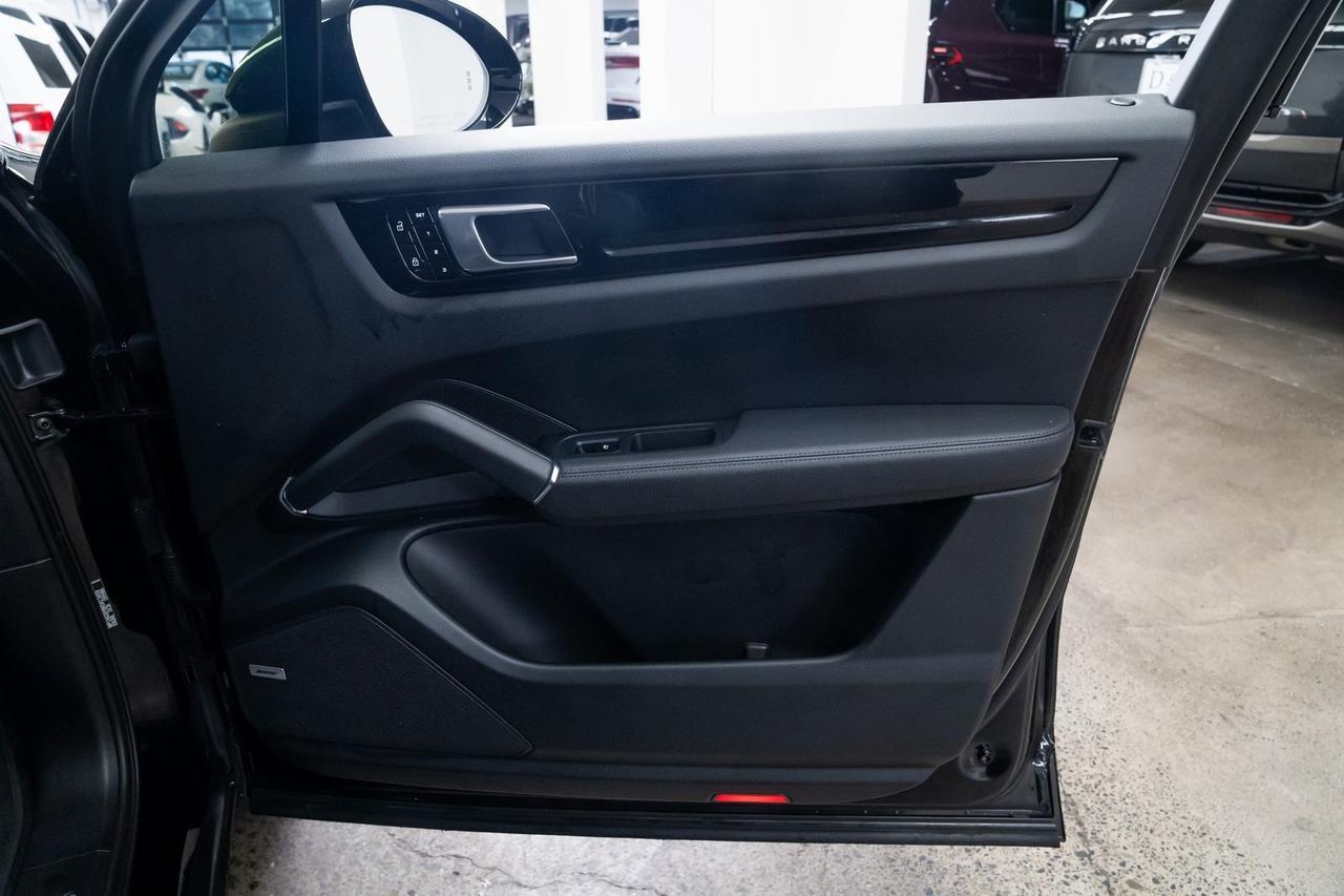 2019 Porsche Cayenne Base Vented Seats Premium Plus Package Portland OR