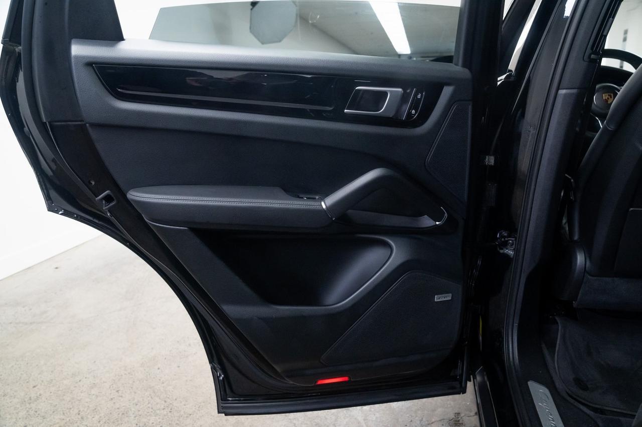 2019 Porsche Cayenne Base Vented Seats Premium Plus Package Portland OR