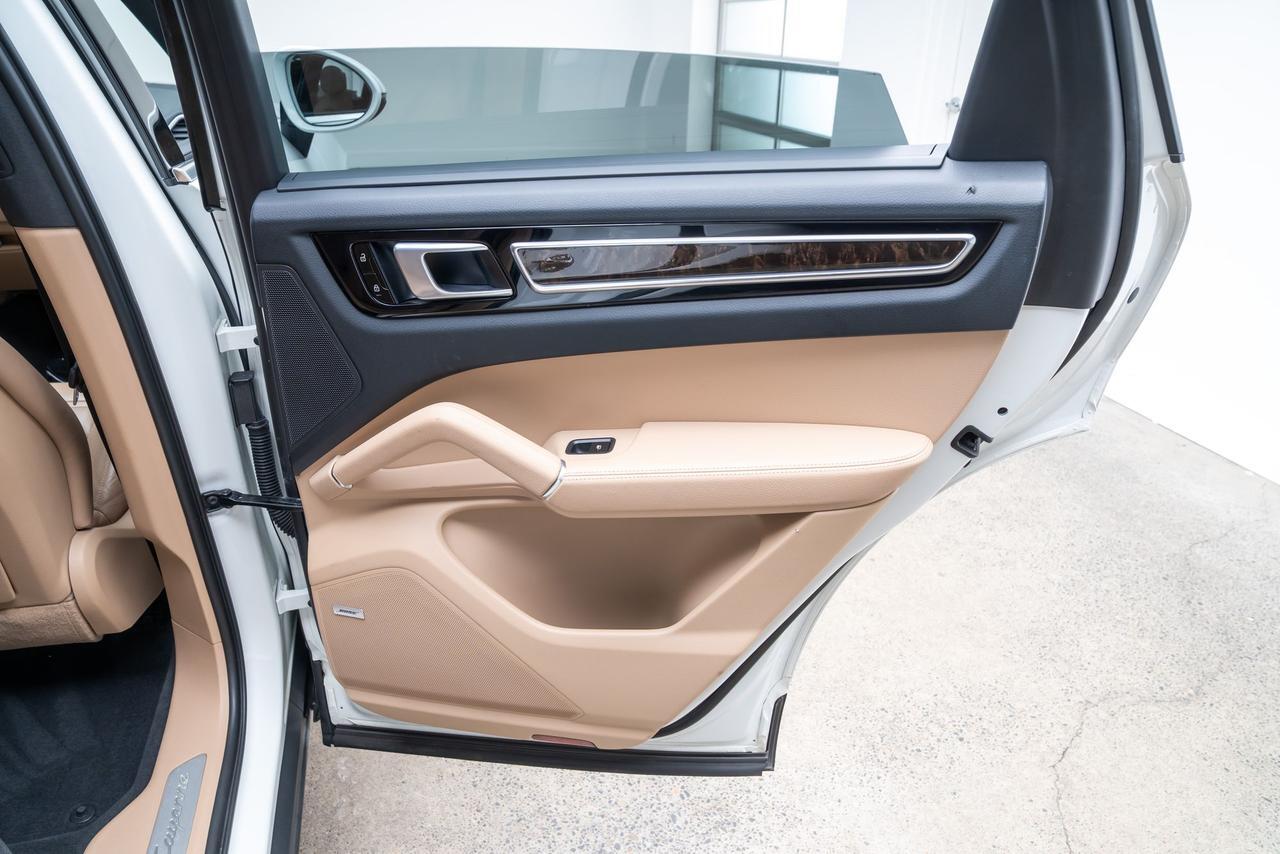 2019 Porsche Cayenne E-Hybrid Base Premium Plus Package Portland OR