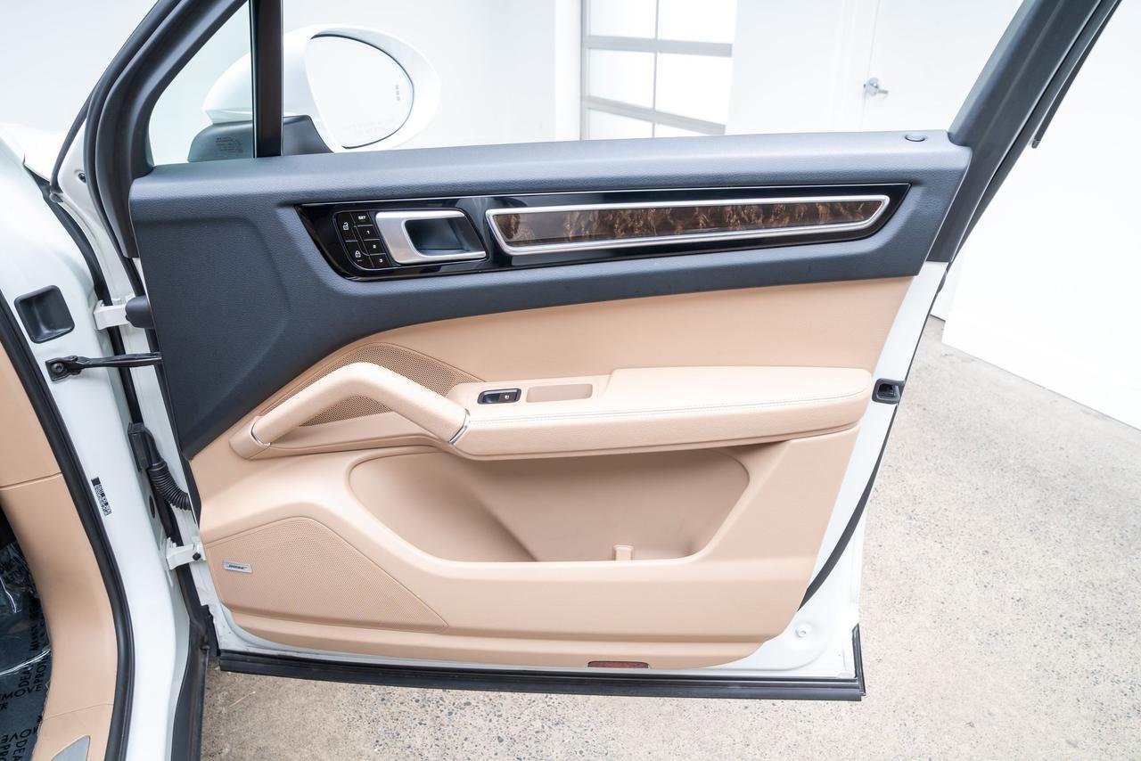 2019 Porsche Cayenne E-Hybrid Base Premium Plus Package Portland OR