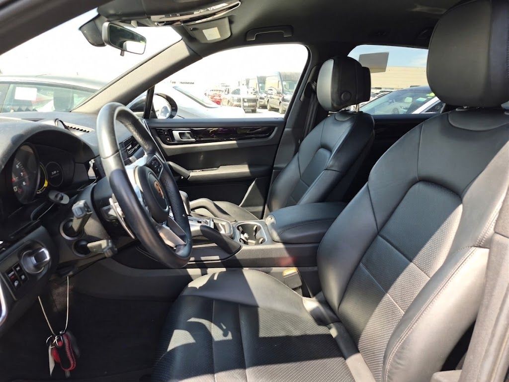 2019 Porsche Cayenne Heated Seats / Reverse Camera Portland OR
