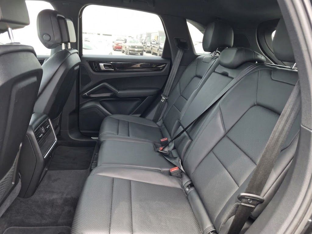 2019 Porsche Cayenne Heated Seats / Reverse Camera Portland OR