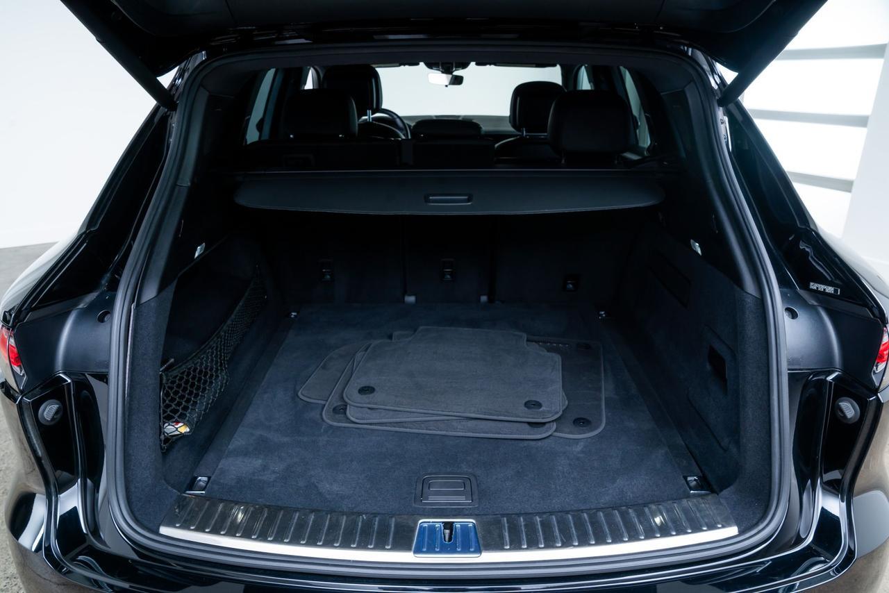 2019 Porsche Cayenne Heated Seats / Reverse Camera Portland OR