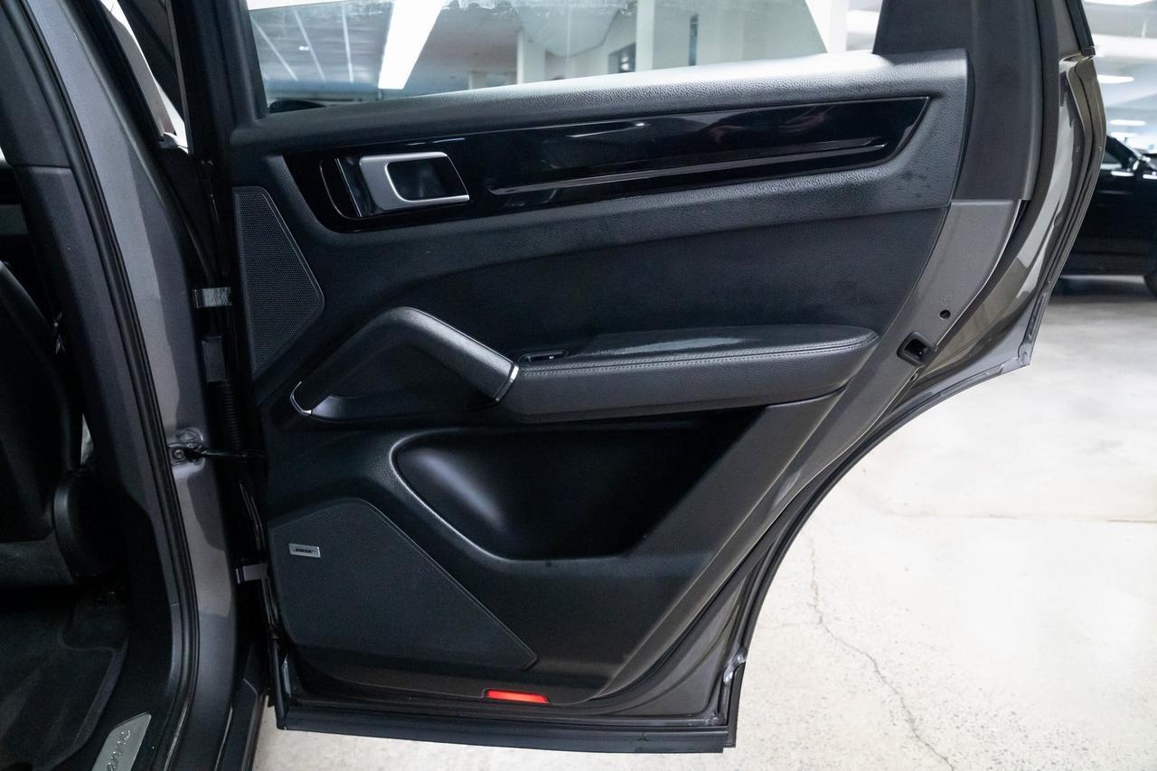 2019 Porsche Cayenne Premium Package Panoramic Roof Heated Seats Portland OR