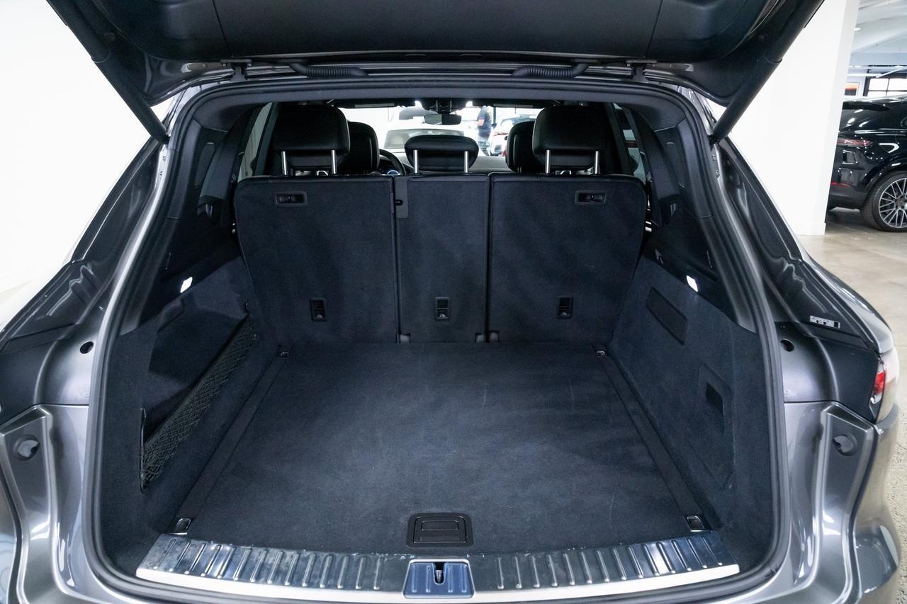 2019 Porsche Cayenne Premium Package Panoramic Roof Heated Seats Portland OR