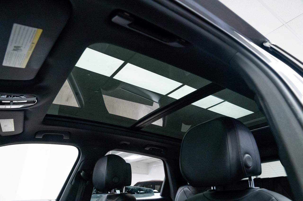 2019 Porsche Cayenne Premium Package Panoramic Roof Heated Seats Portland OR