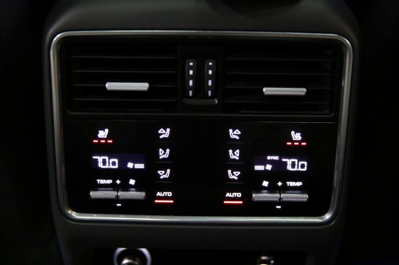 2019 Porsche Cayenne S Plainview NY