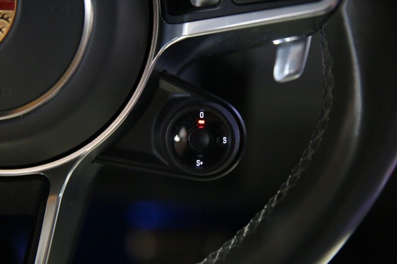 2019 Porsche Cayenne S Plainview NY