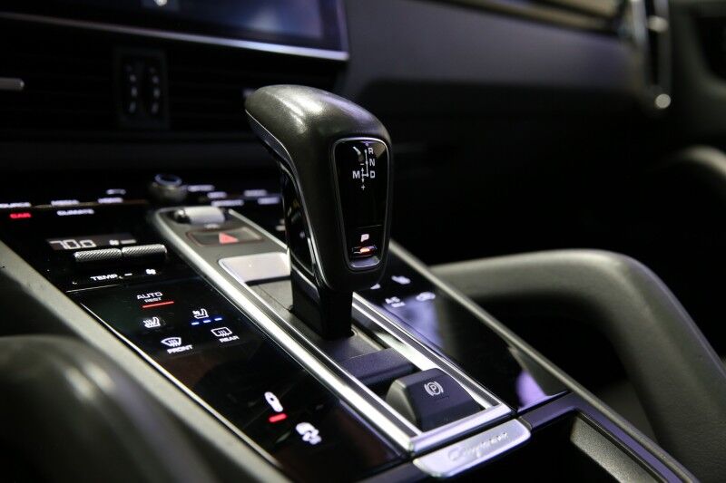 2019 Porsche Cayenne S Plainview NY