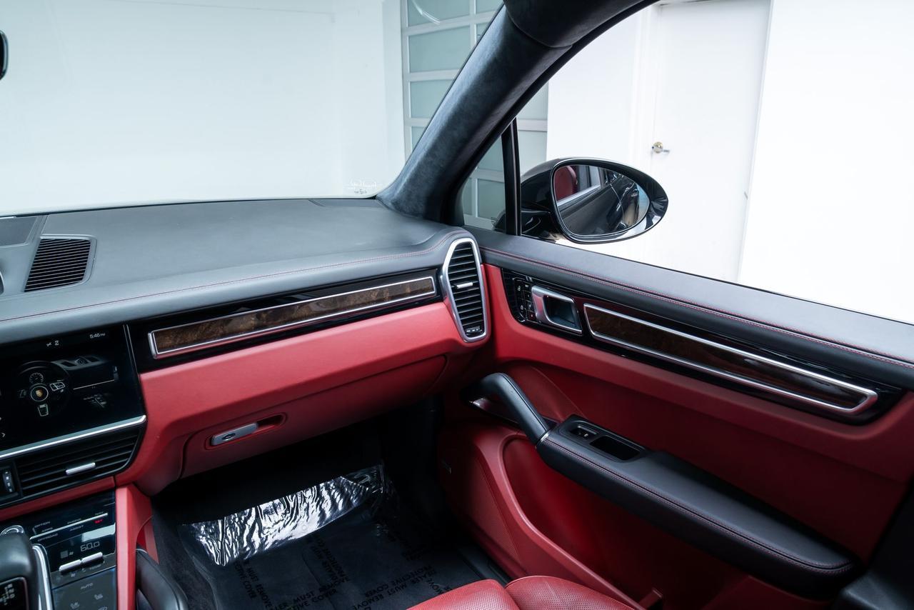 2019 Porsche Cayenne Turbo Premium Plus Package Ventilated Seats Adaptive Cru Portland OR