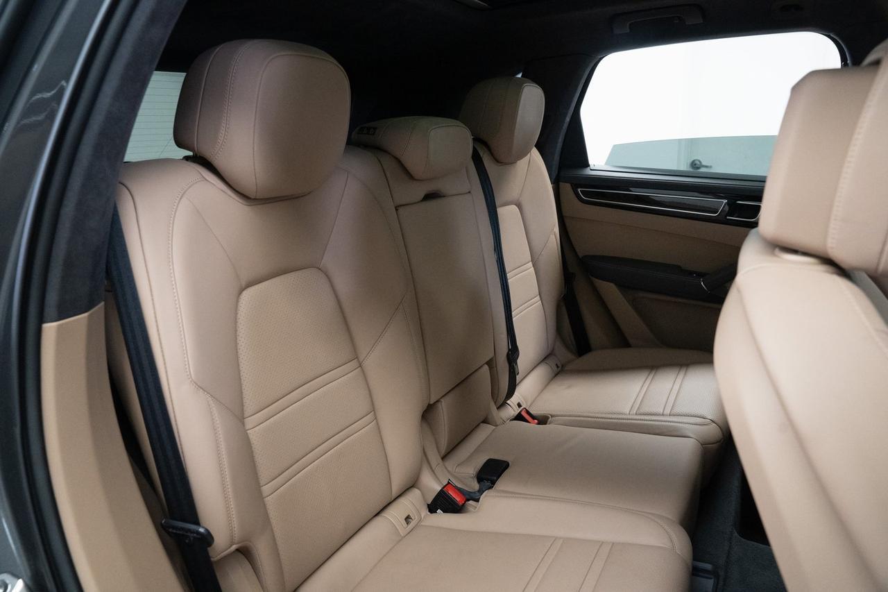 2019 Porsche Cayenne Turbo Vented Seats Premium Plus Package Bose Audio Portland OR