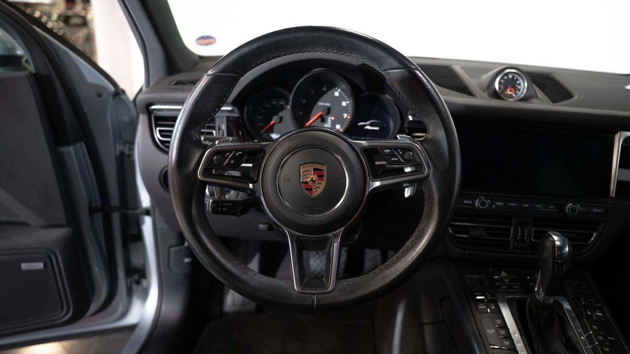 2019 Porsche Macan photo 23