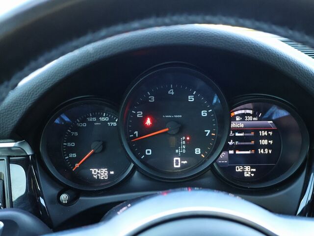 2019 Porsche Macan  Oshkosh WI 2019 Porsche Macan  Oshkosh WI