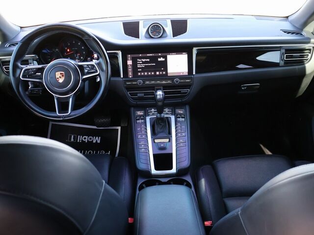 2019 Porsche Macan  Oshkosh WI 2019 Porsche Macan  Oshkosh WI