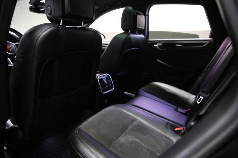 2019 Porsche Macan Plainview NY