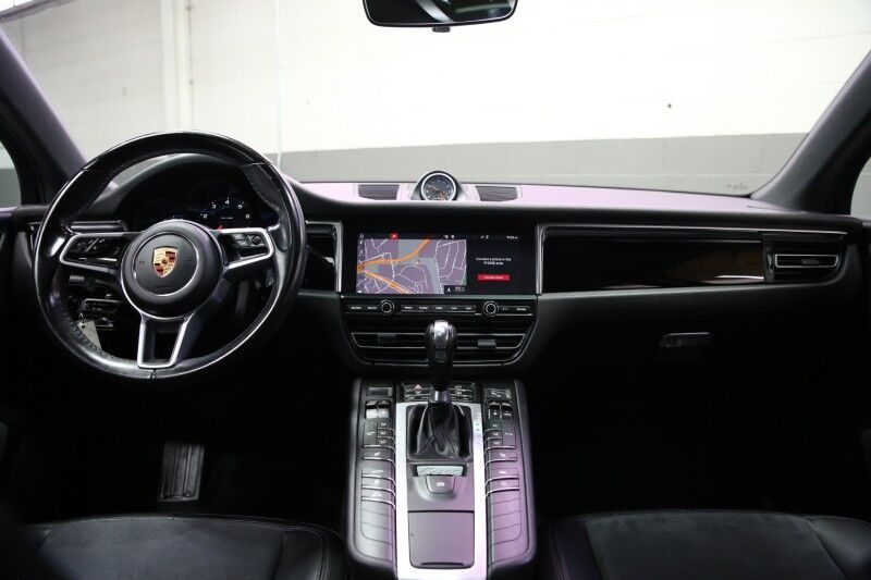2019 Porsche Macan Plainview NY