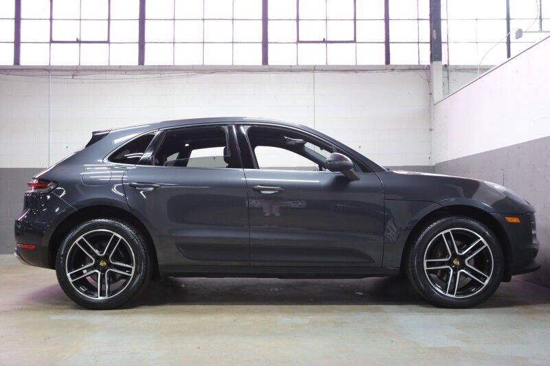 2019 Porsche Macan Plainview NY