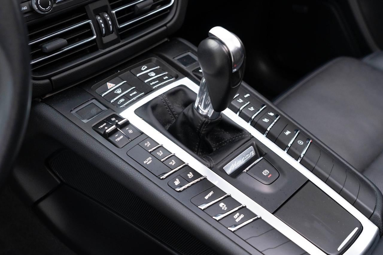 2019 Porsche Macan Pompano Beach FL