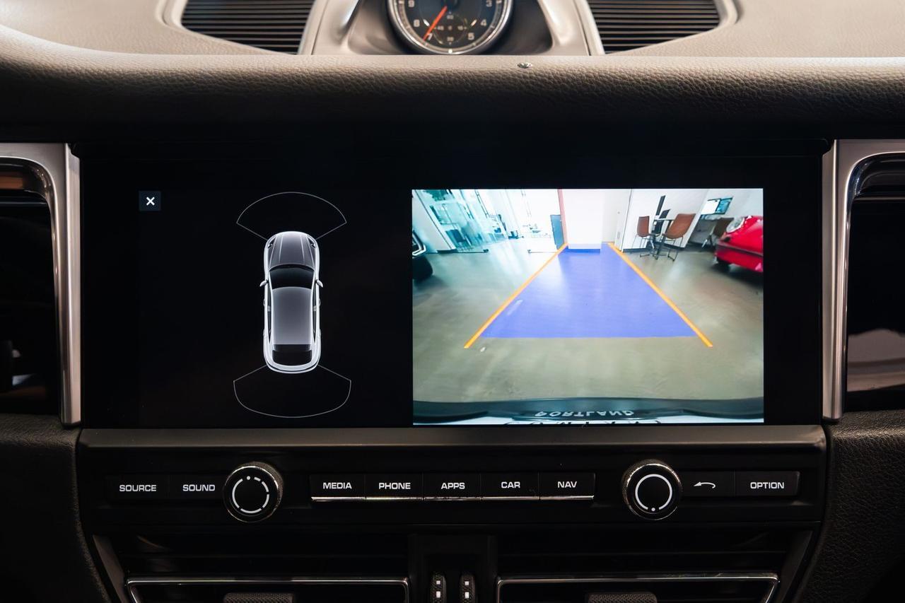 2019 Porsche Macan Base Gladstone OR
