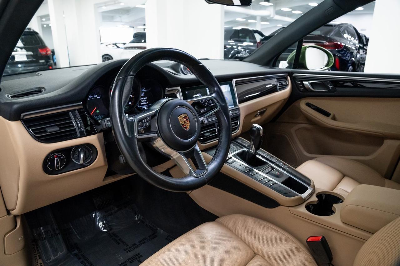 2019 Porsche Macan Premium Package Panoramic Roof Portland OR
