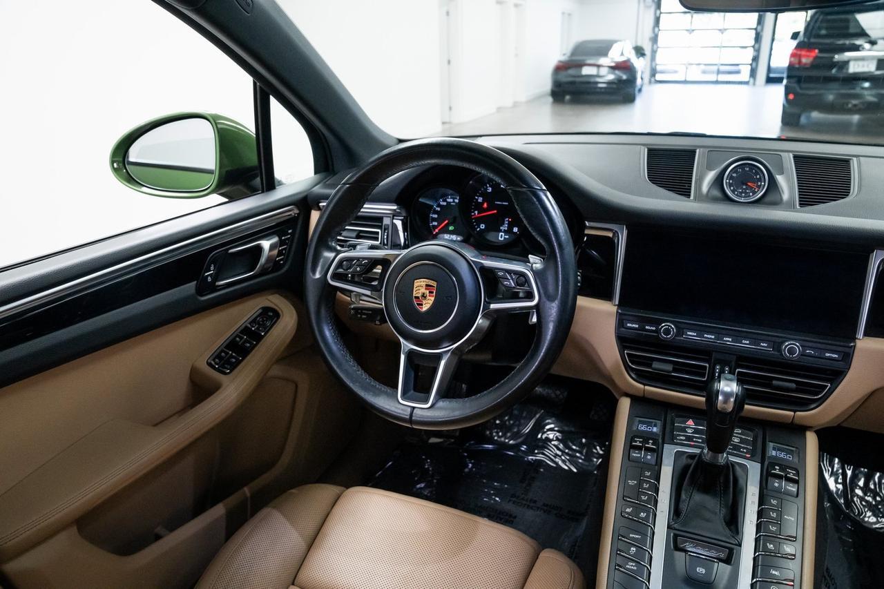 2019 Porsche Macan Premium Package Panoramic Roof Portland OR