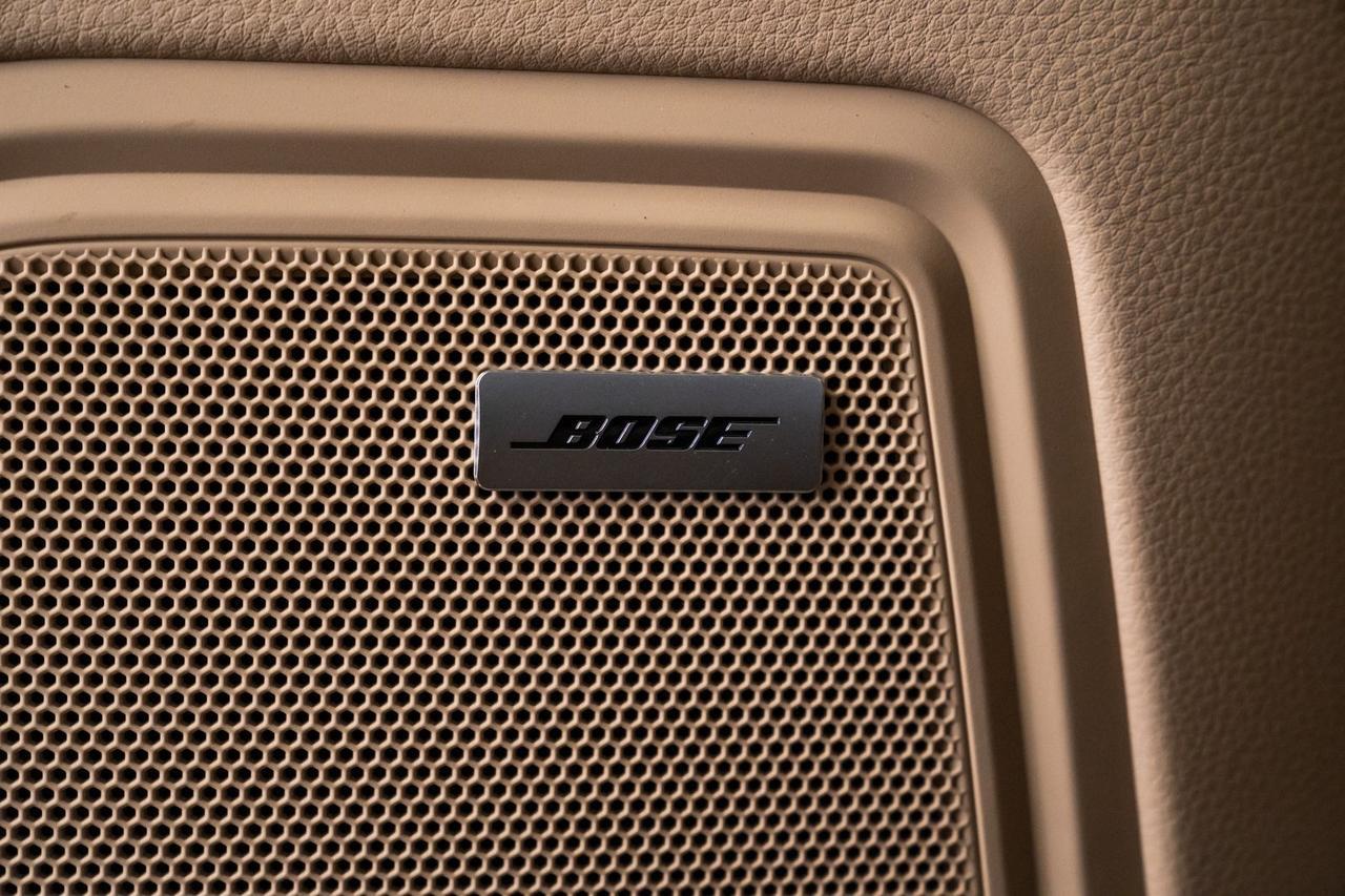 2019 Porsche Macan Premium Package Panoramic Roof Portland OR