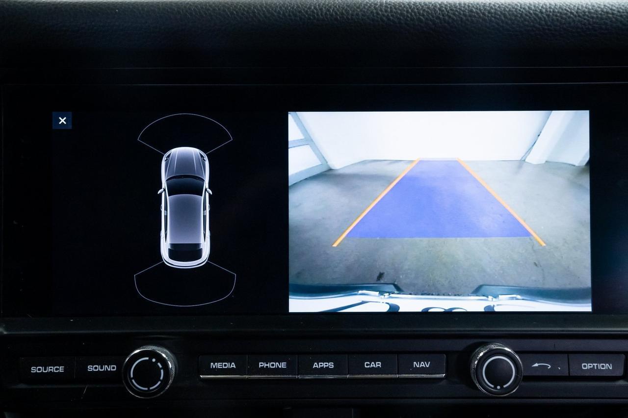 2019 Porsche Macan Premium Package Panoramic Roof Portland OR