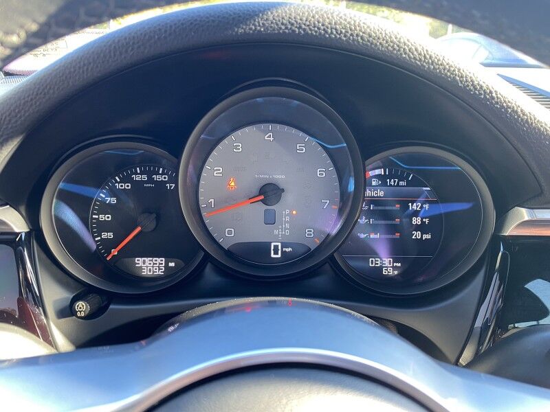 2019 Porsche Macan S Bristol  PA