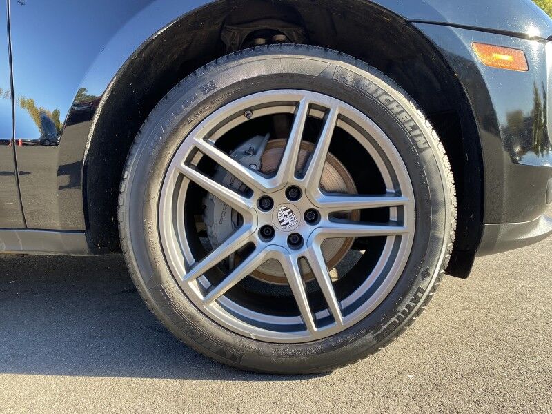 2019 Porsche Macan S Bristol  PA