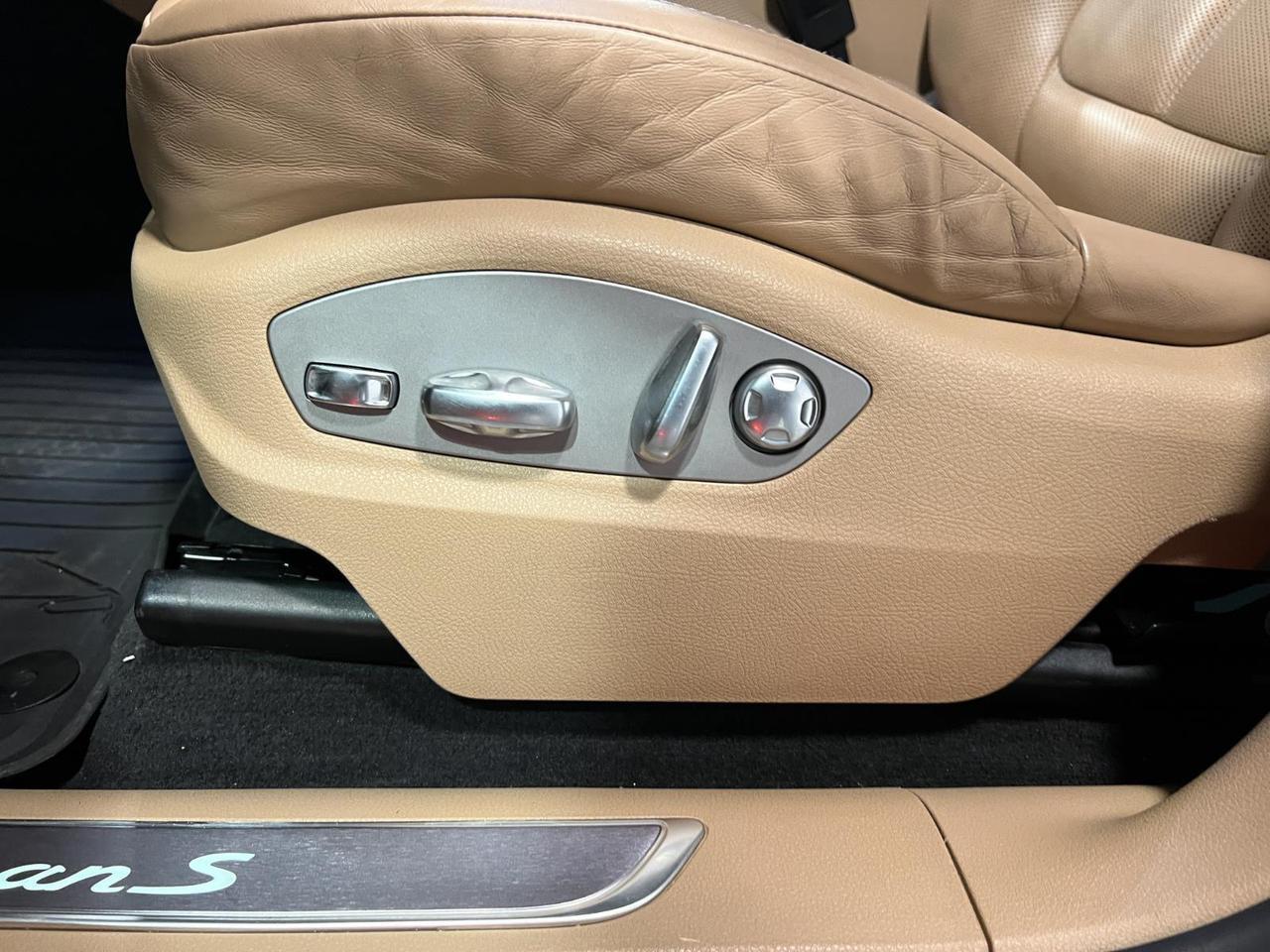 2019 Porsche Macan S Parker CO