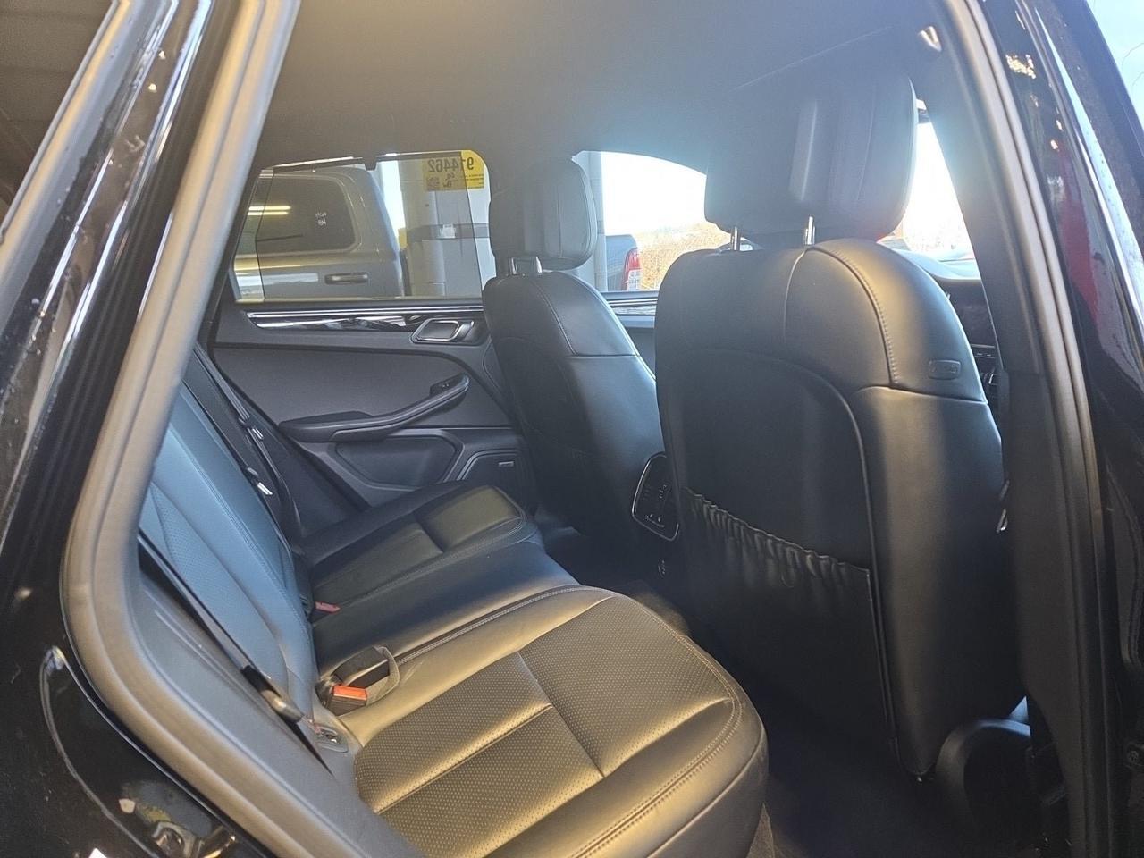 2019 Porsche Macan S Porsche Entry &amp; Drive Bose Sound Portland OR