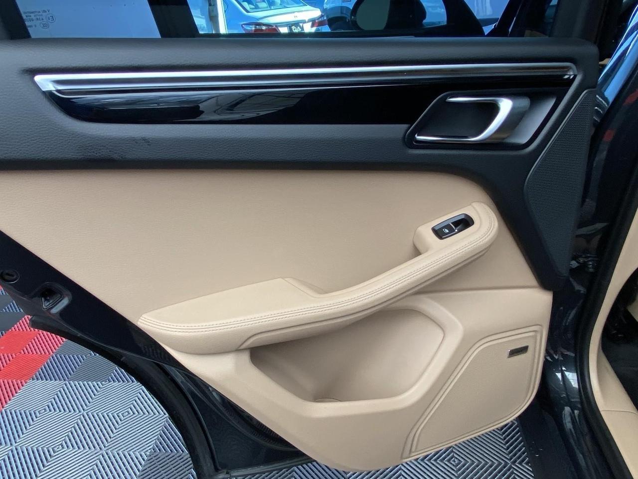 2019 Porsche Macan S Richmond Hill NY