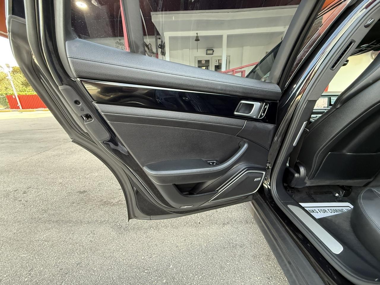 2019 Porsche Panamera 4 E-Hybrid Hollywood FL