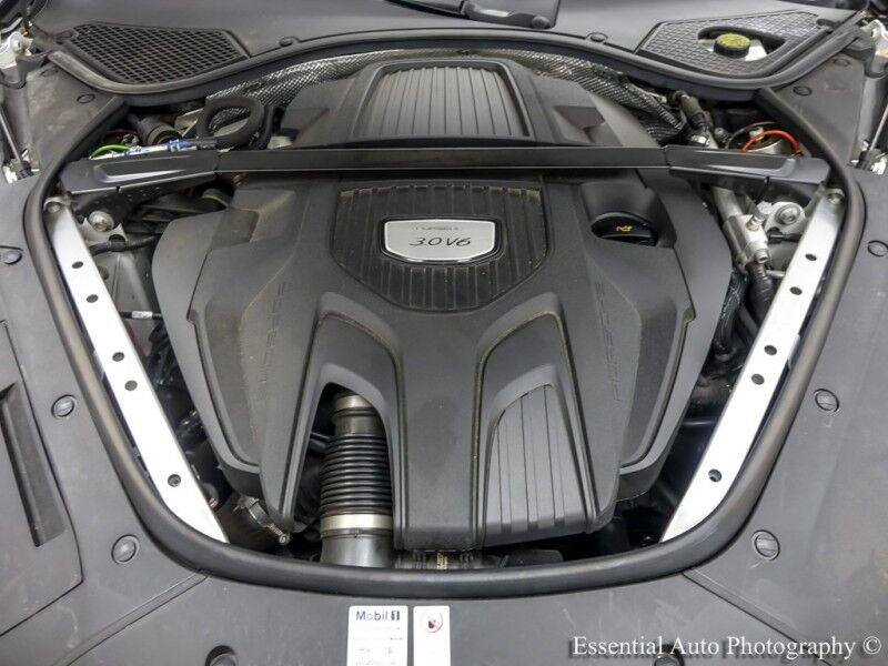2019 Porsche Panamera 4 Executive Willowbrook IL
