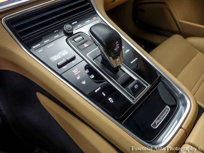 2019 Porsche Panamera 4 Executive Willowbrook IL
