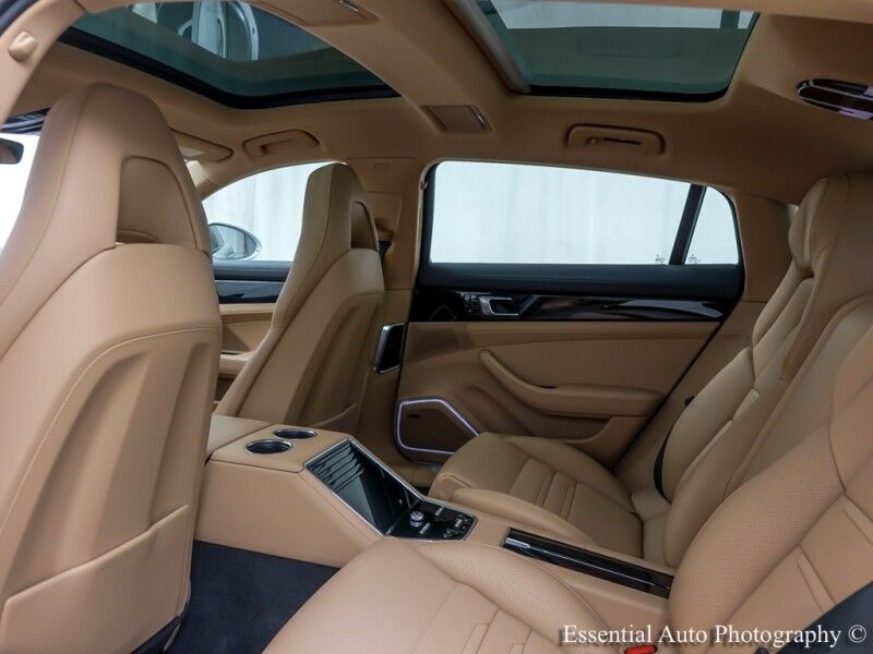 2019 Porsche Panamera 4 Executive Willowbrook IL