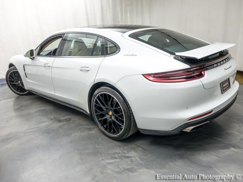 2019 Porsche Panamera 4 Executive Willowbrook IL