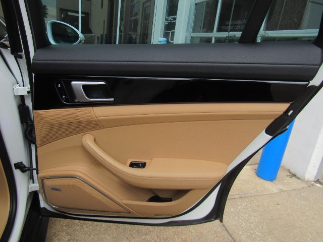 2019 Porsche Panamera 4 Plano TX