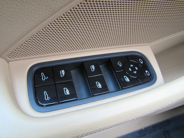 2019 Porsche Panamera 4 Plano TX