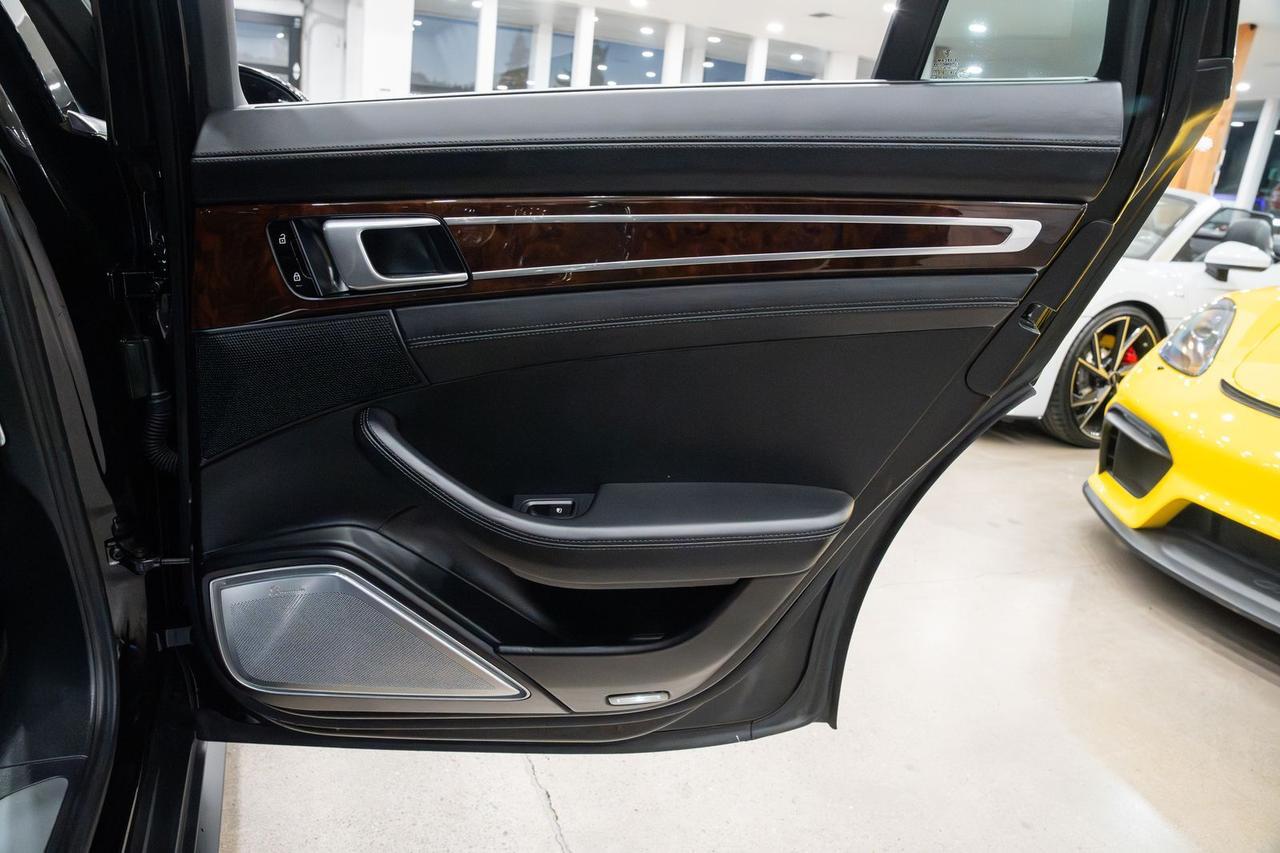 2019 Porsche Panamera E-Hybrid Turbo S Gladstone OR