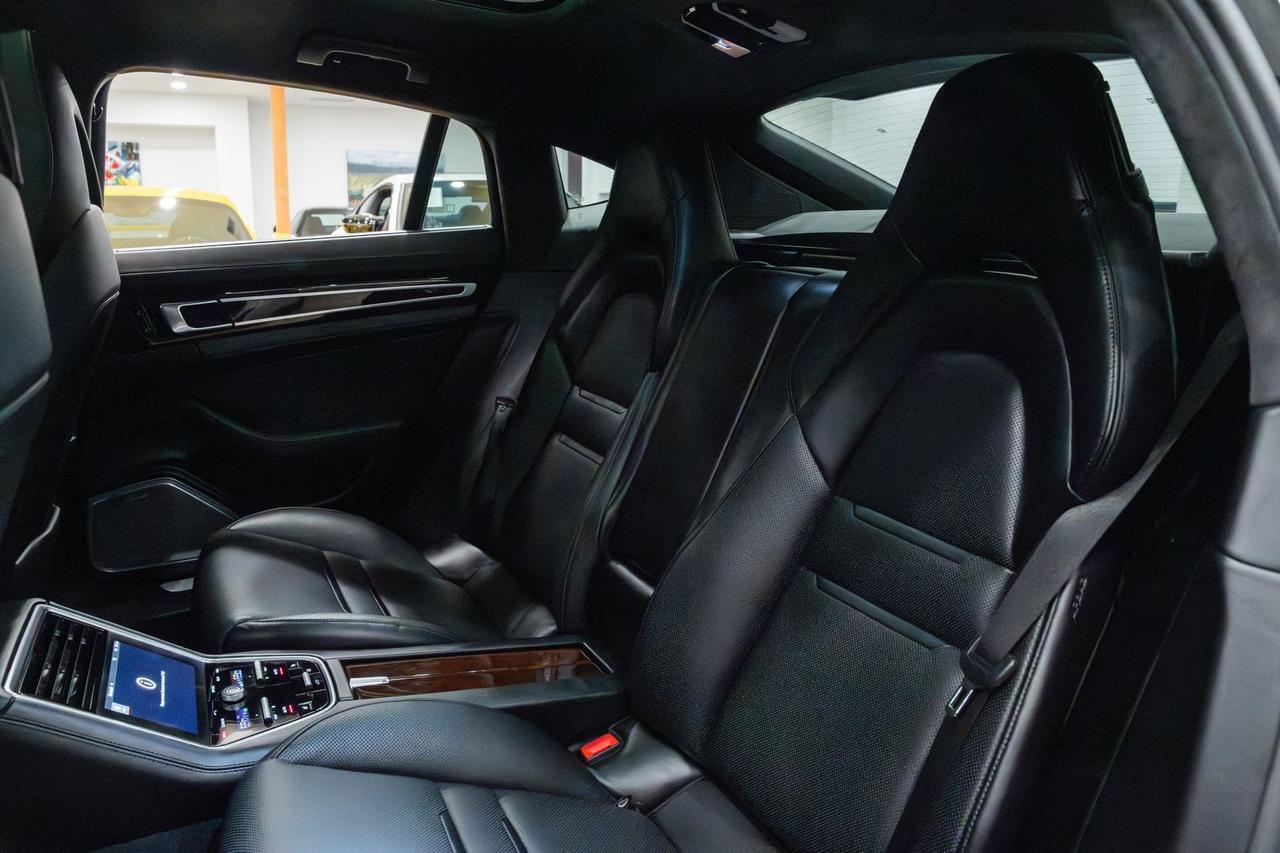 2019 Porsche Panamera E-Hybrid Turbo S Gladstone OR