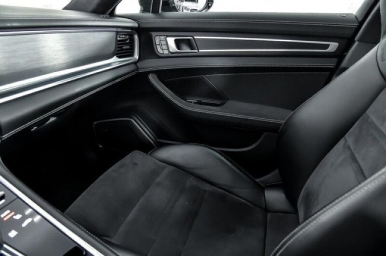 2019 Porsche Panamera GTS AWD Eastchester NY