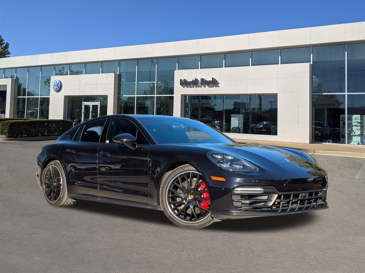 2019 Porsche Panamera GTS