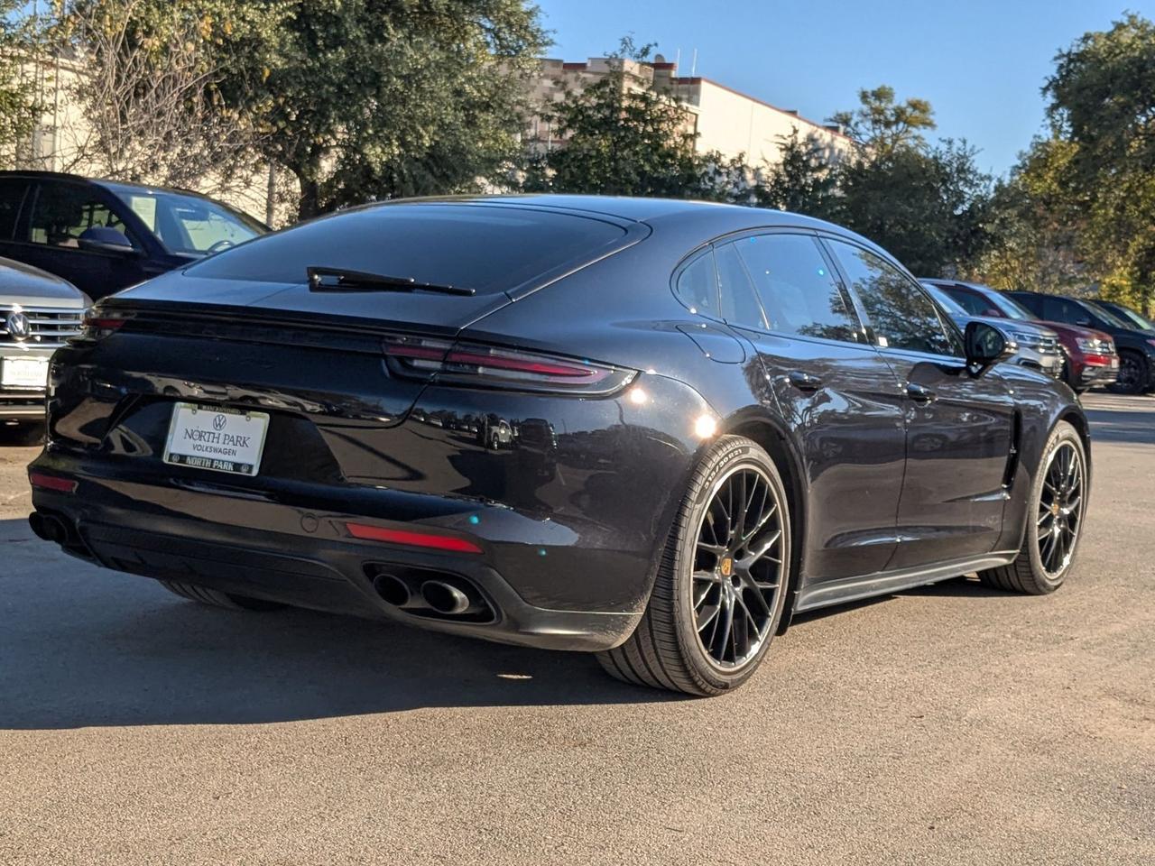2019 Porsche Panamera GTS