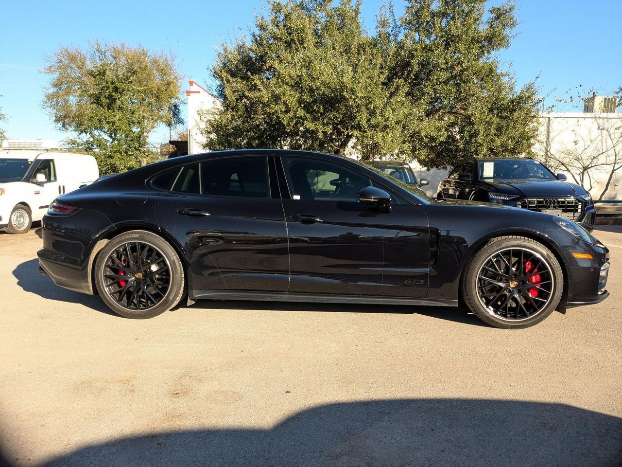2019 Porsche Panamera GTS